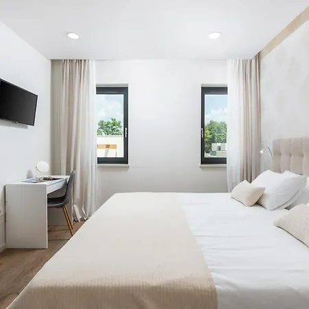 Villa Lanka - Large Infinity Pool *