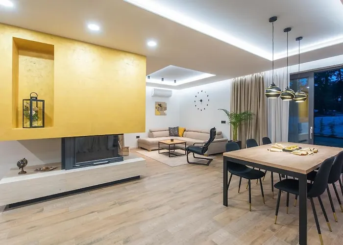 Vila Lanka - Large Infinity Pool