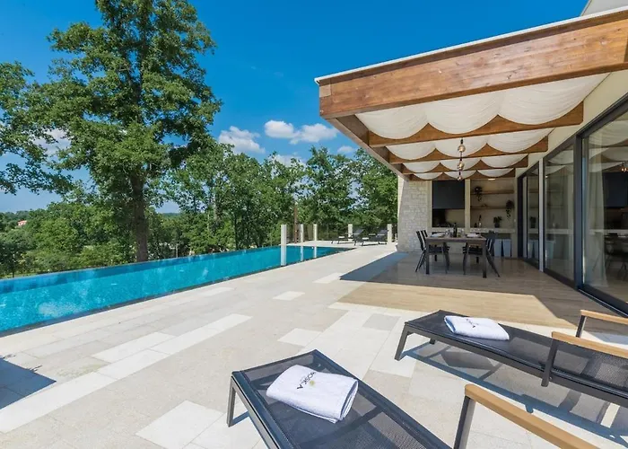 Lanka - Large Infinity Pool * Sveti Petar u Sumi